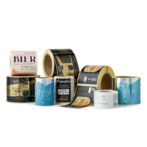 Blanco etiketten op rol 