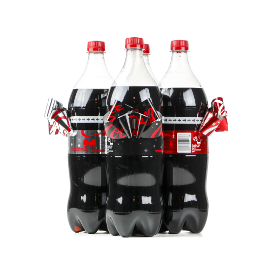 Coca-Cola-Etiketten mit Strick